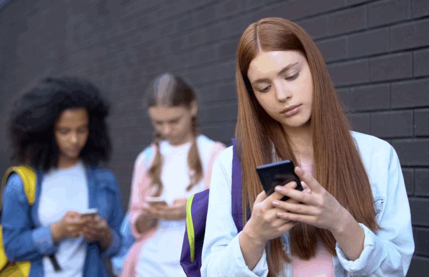 Exigência de redes sociais públicas no visto para os EUA — SG Global Group
